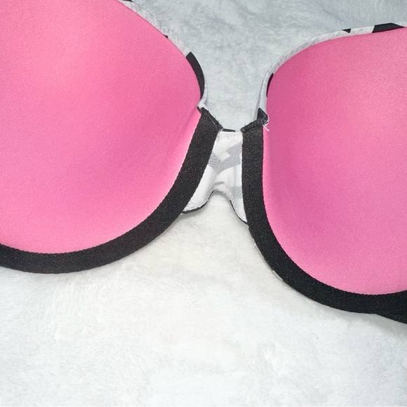 PINK Wear Everywhere Push Up Bra! - Picture 2 of 6